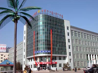 中国最早最大的渲染行业领路者--炫我科技与内蒙古大学艺术学院渲染群集项目完成实施。共同促进发展渲染行业。