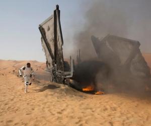星球大战7 《Star Wars The Force Awakens》 (1)